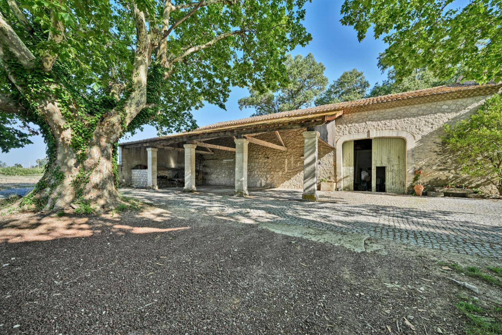 Le Campagne Villa Beaucaire  Ngoại thất bức ảnh